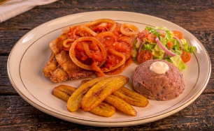 Pescado Frito a la Tipitapa | Almuerzos Papá Gordo